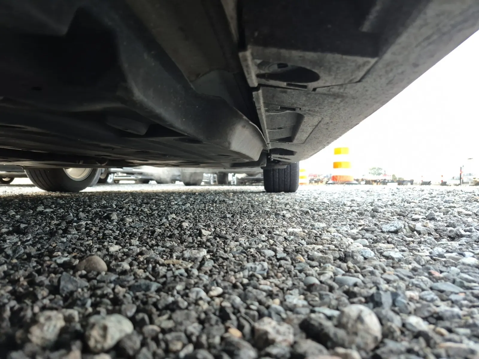 Undercarriage - Driver Photo