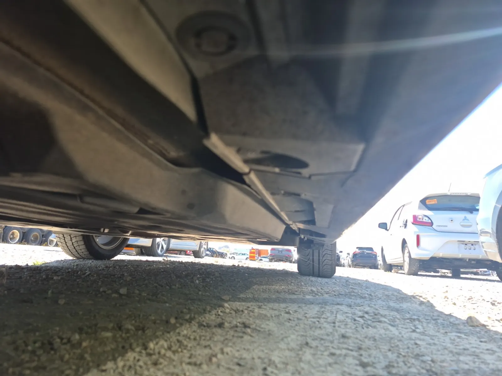 Undercarriage - Driver Photo