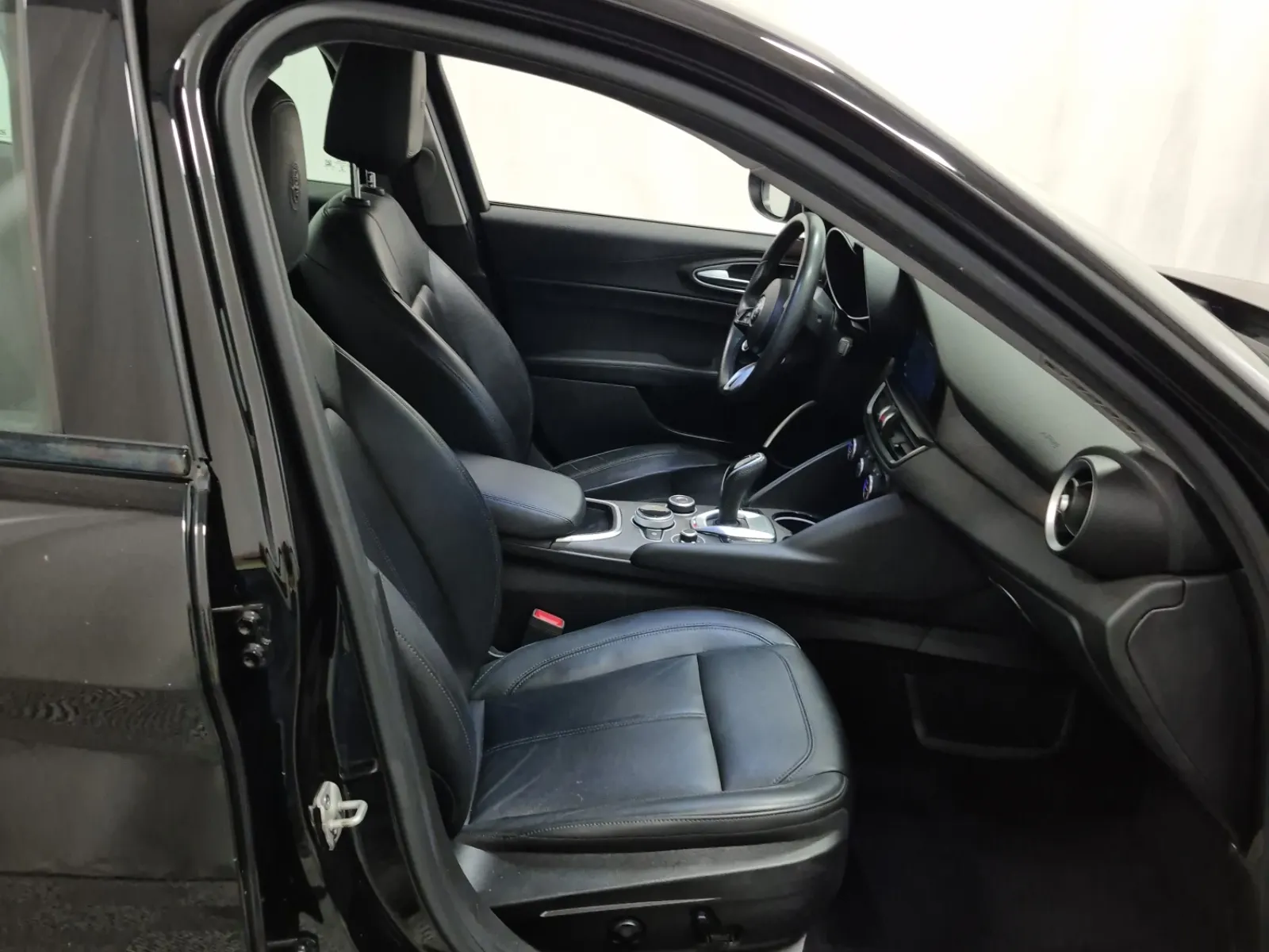 Right Side Interior Photo