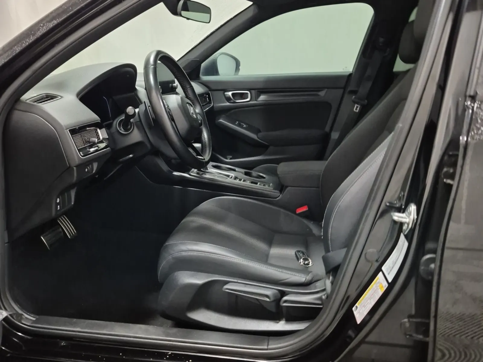Front Interior Photo