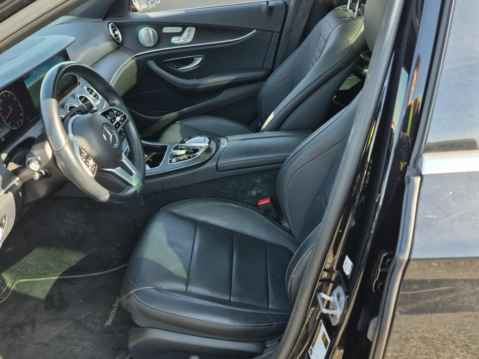 Front Interior Photo