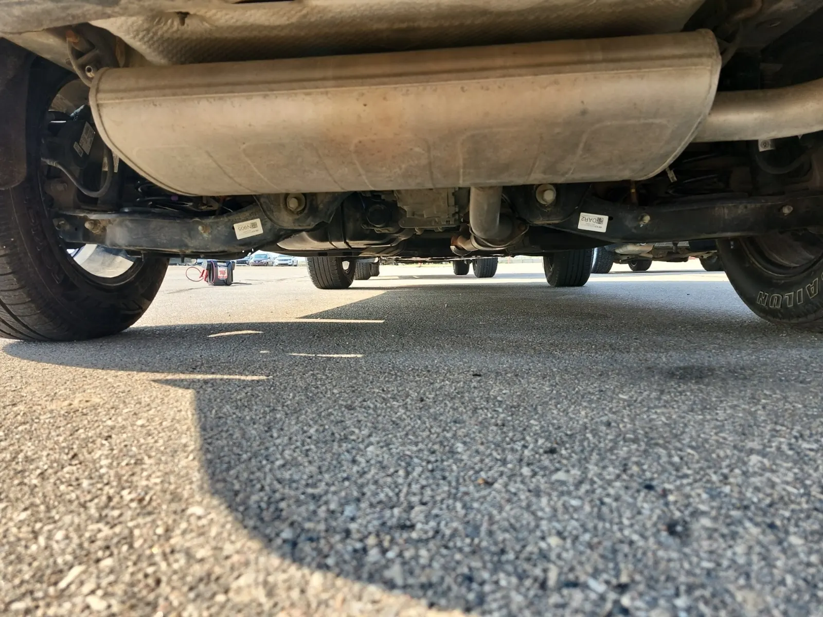 Undercarriage - Rear Photo