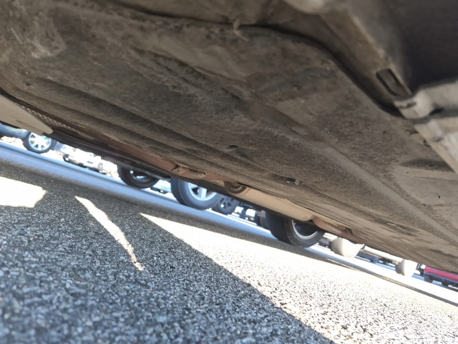 Undercarriage - Driver Photo