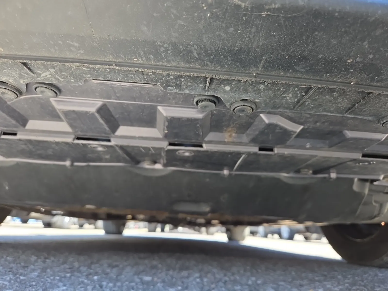 Undercarriage - Front Photo