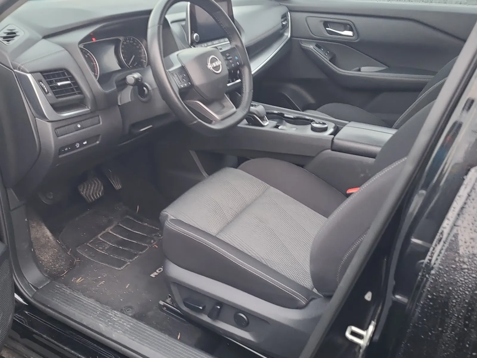 Front Interior Photo
