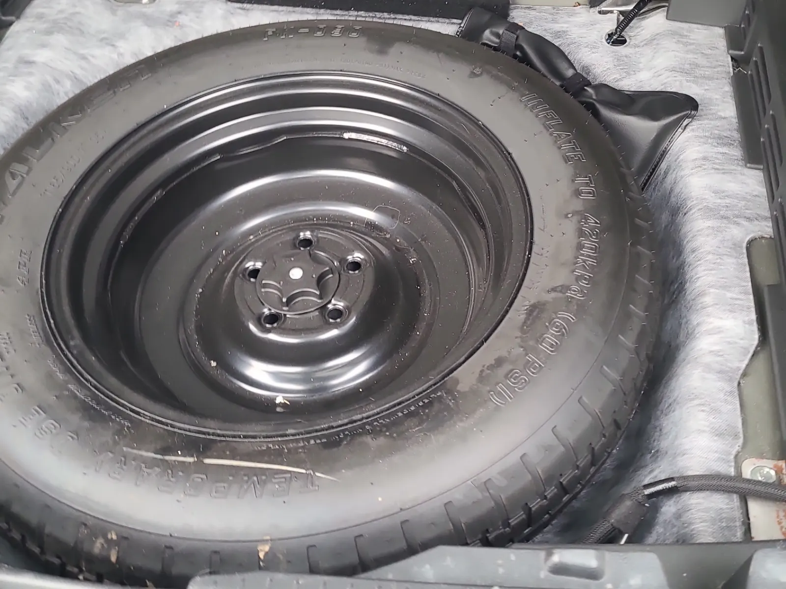 Spare Tire & Wheel Photo
