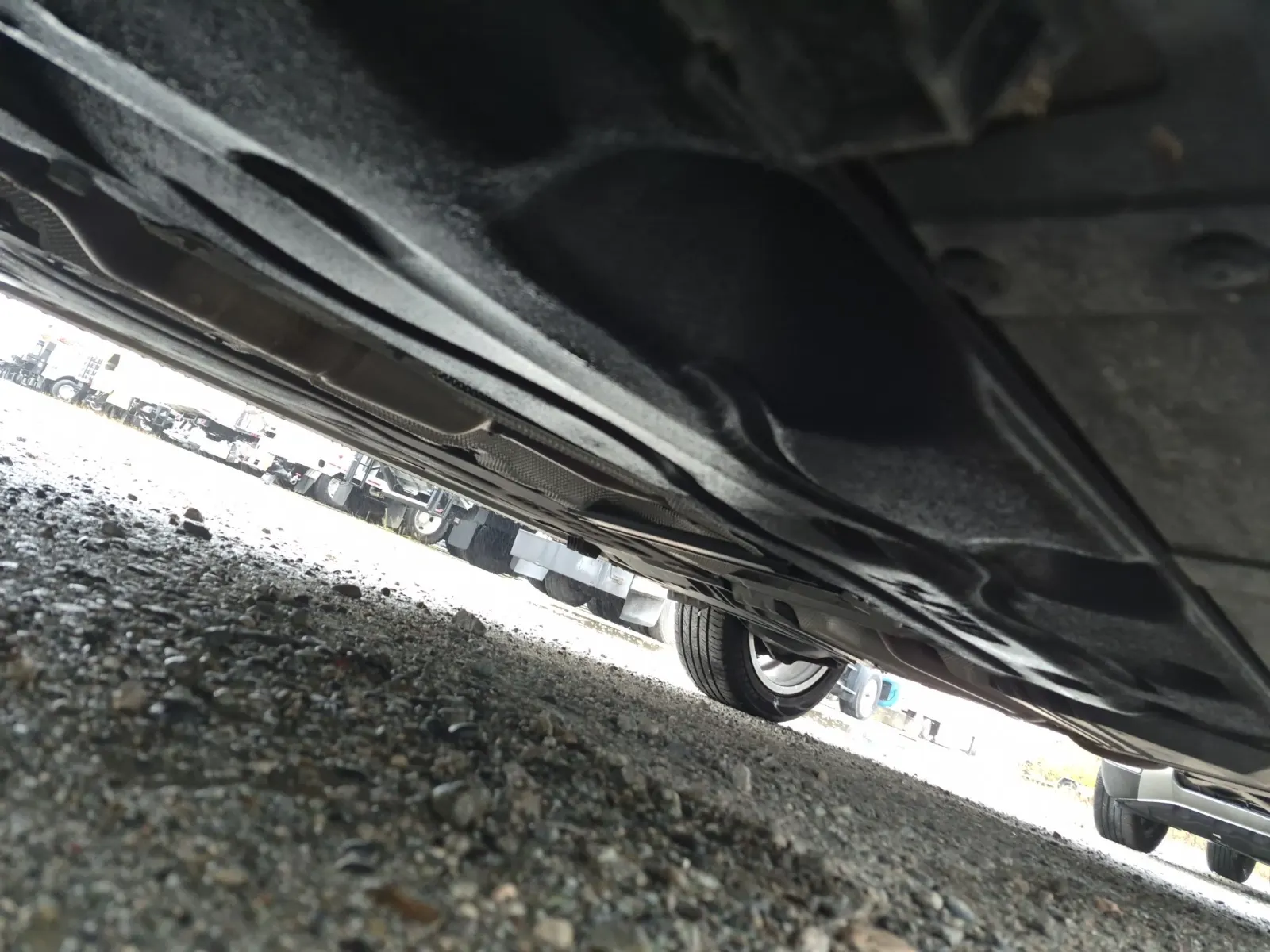 Undercarriage - Driver Photo