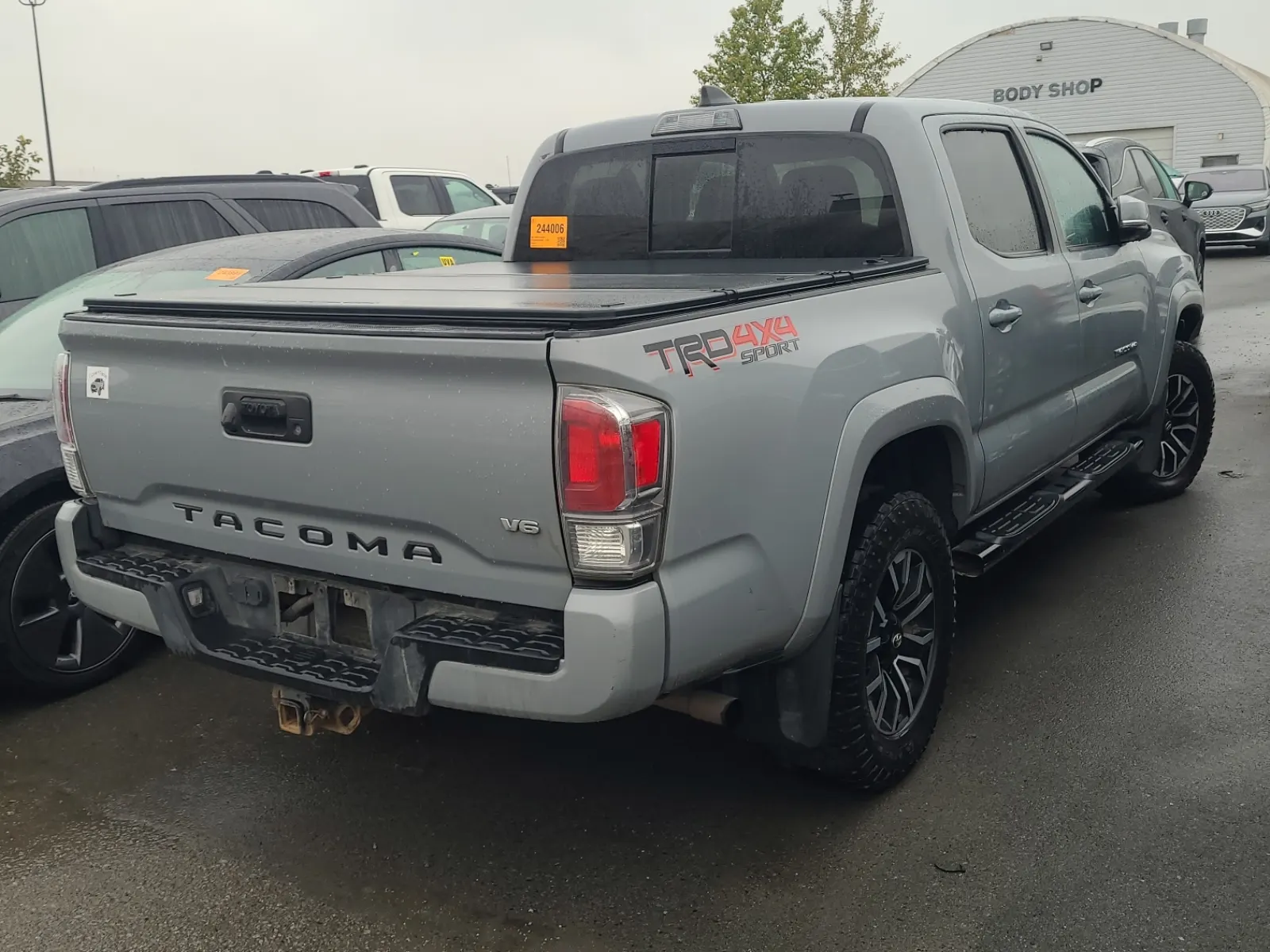Passenger Rear 3/4 Photo