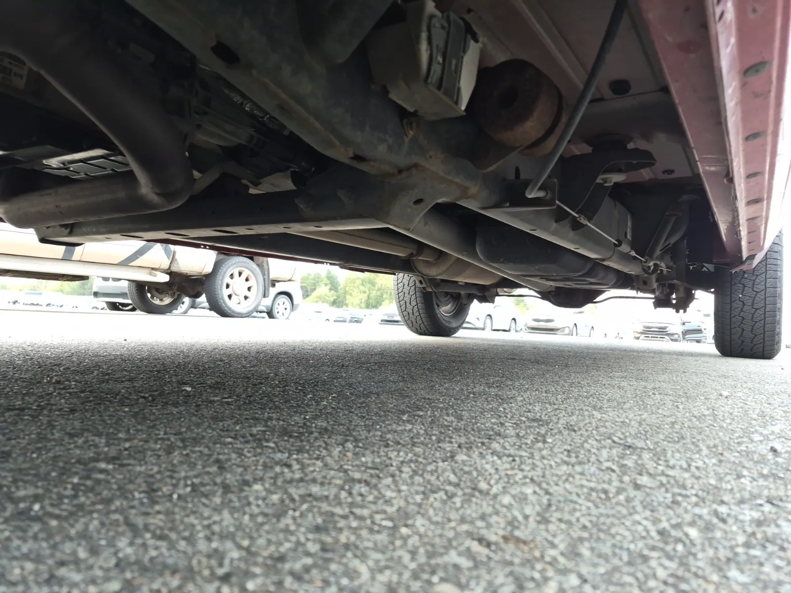 Undercarriage - Driver Photo