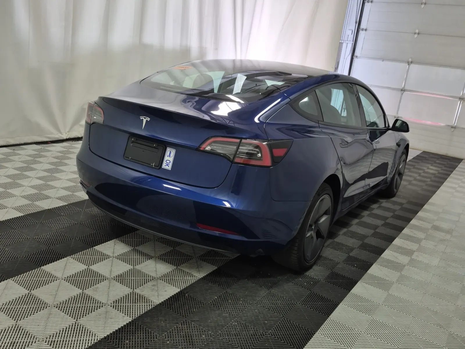 Passenger Rear 3/4 Photo