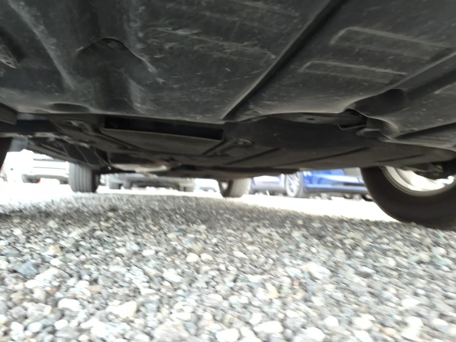 Undercarriage - Front Photo