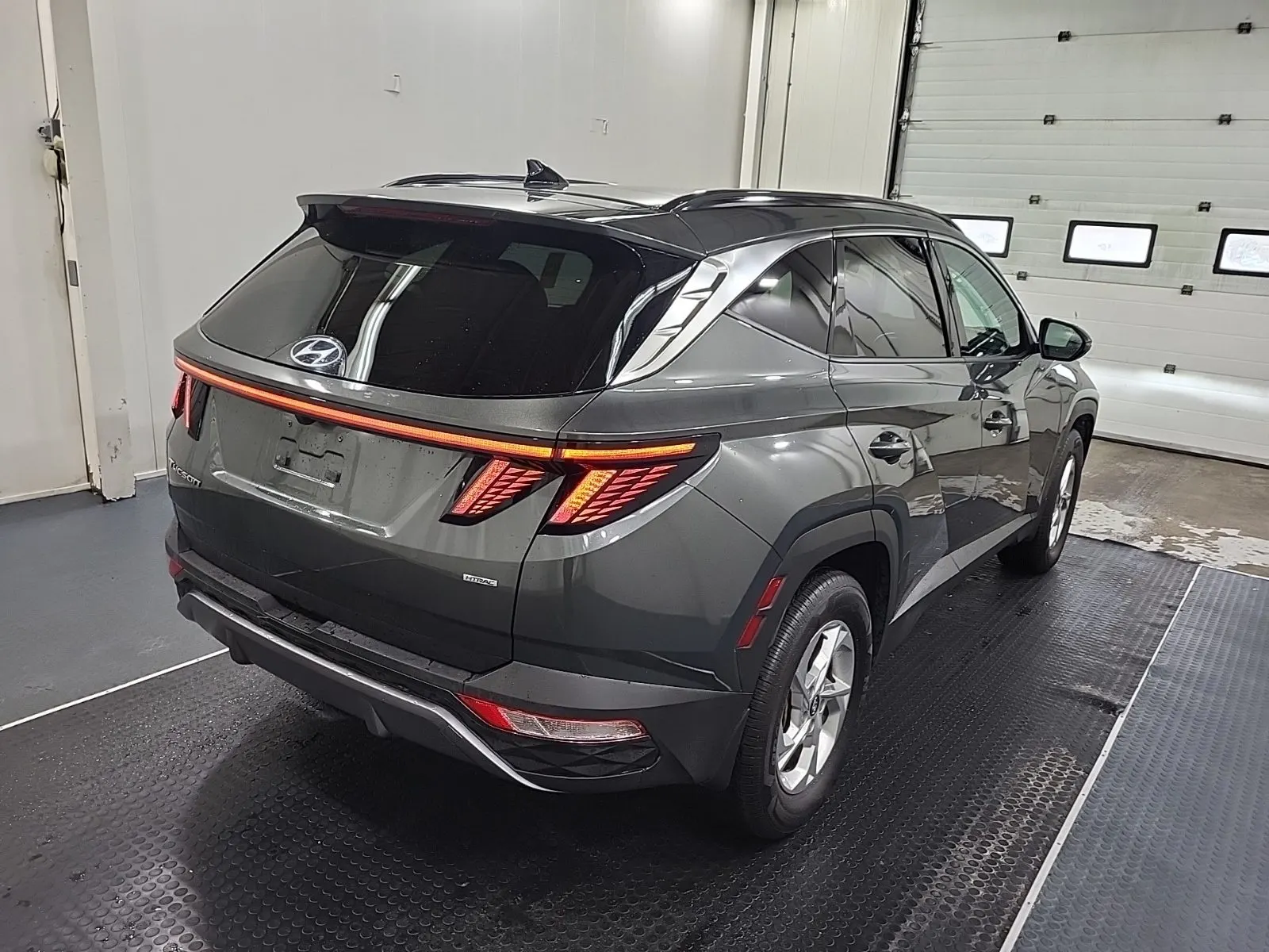 Passenger Rear 3/4 Photo