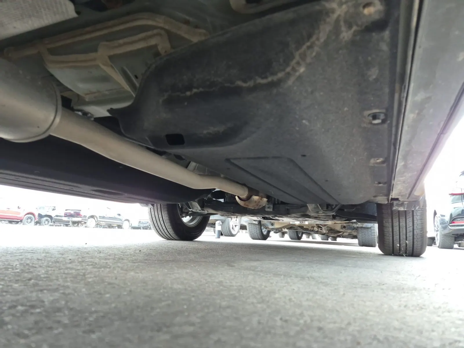 Undercarriage - Passenger Photo
