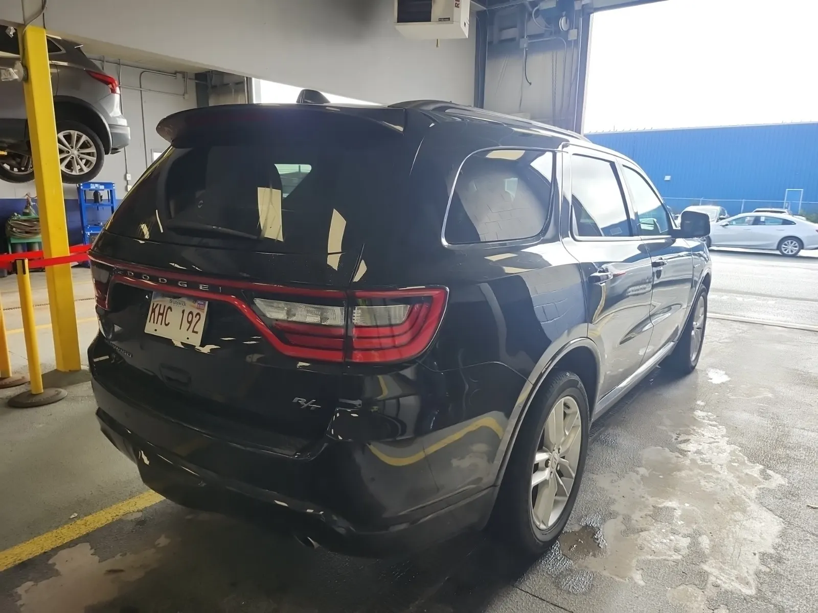 Passenger Rear 3/4 Photo