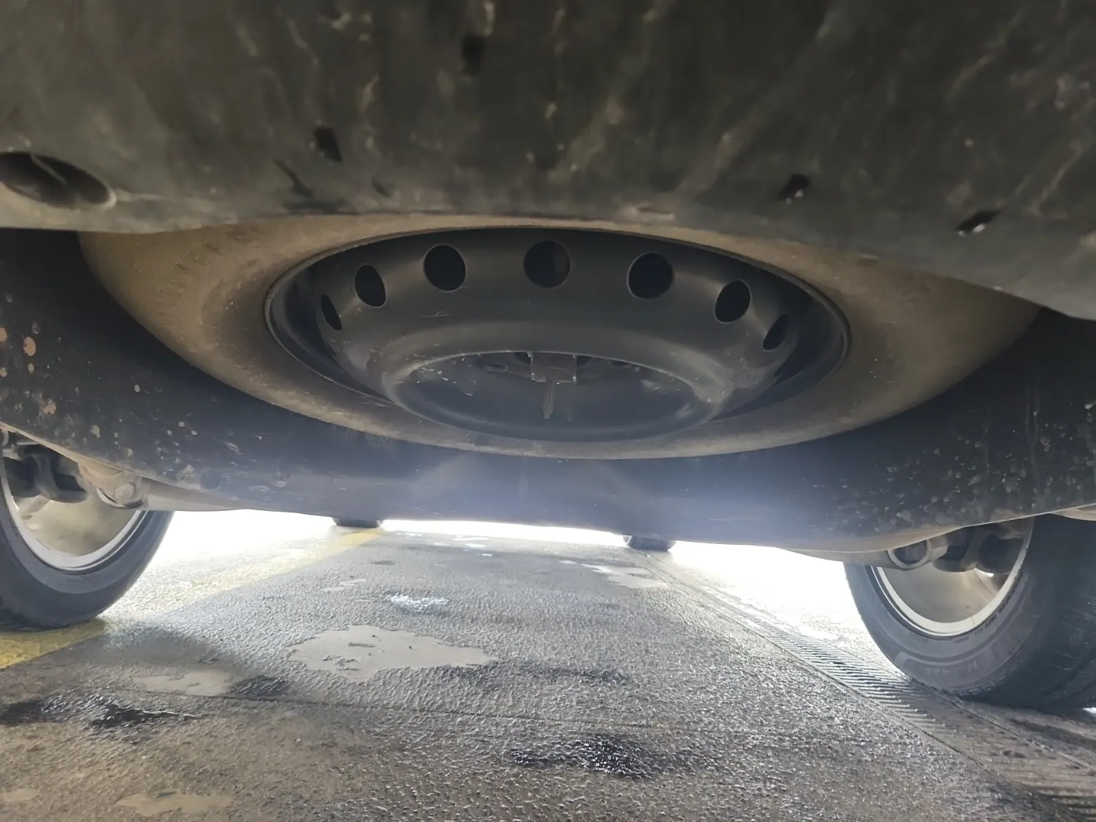 Spare Tire & Wheel Photo