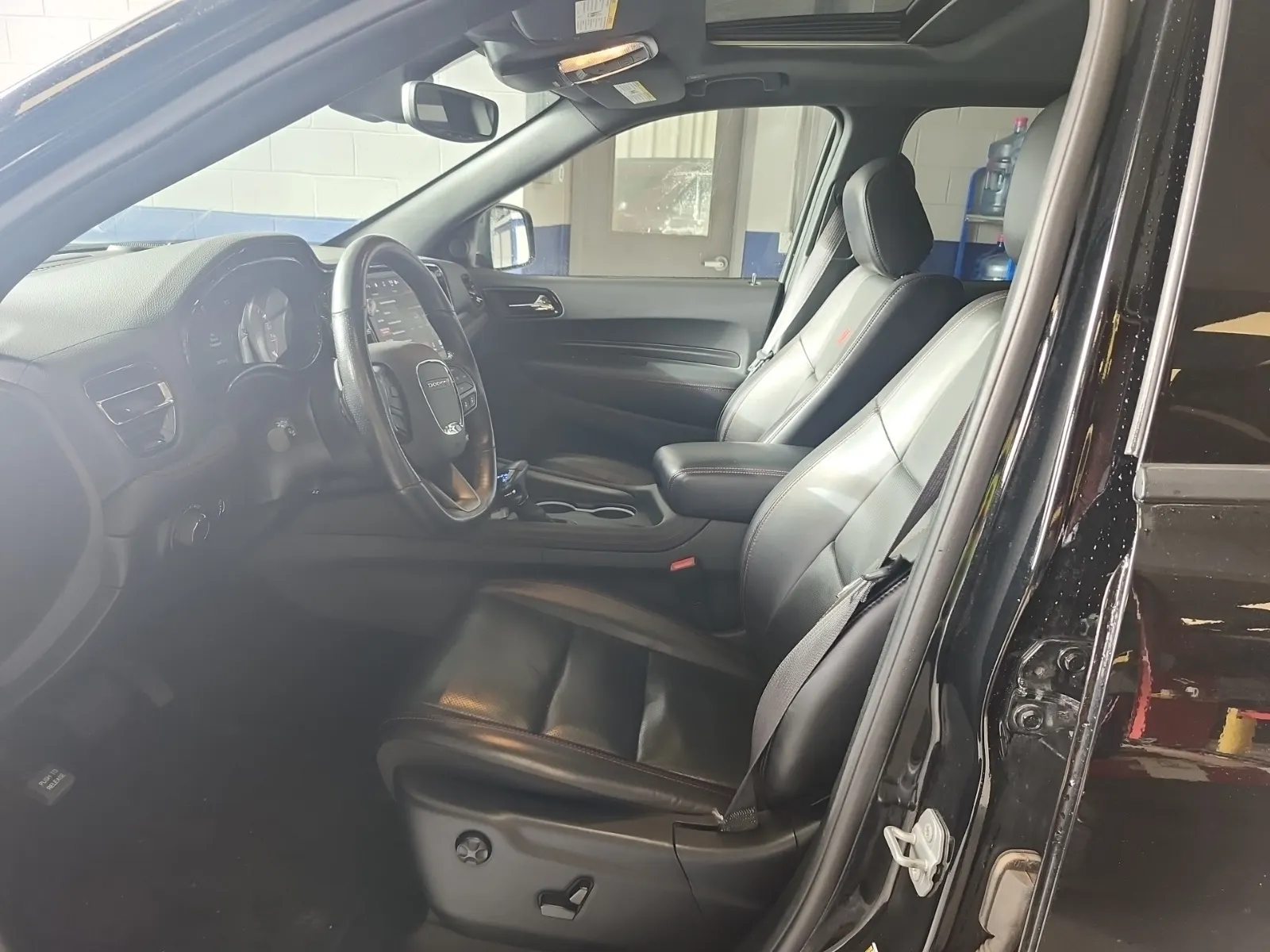 Front Interior Photo