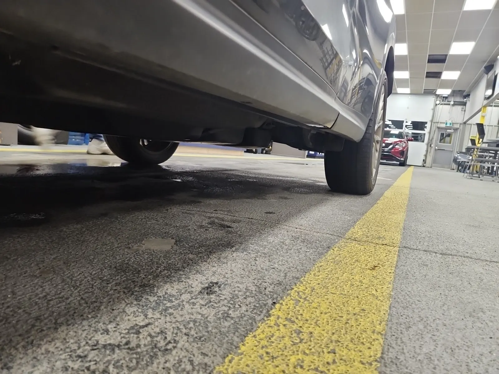 Undercarriage - Driver Photo
