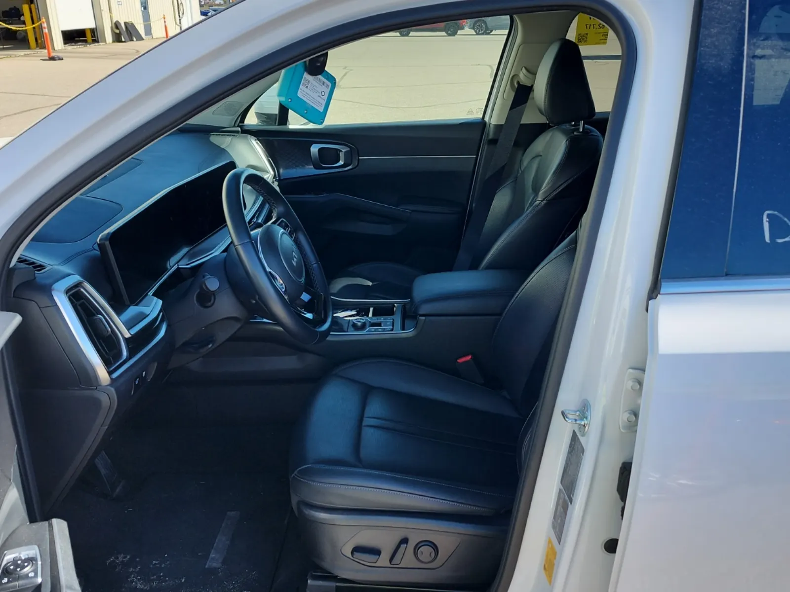 Front Interior Photo