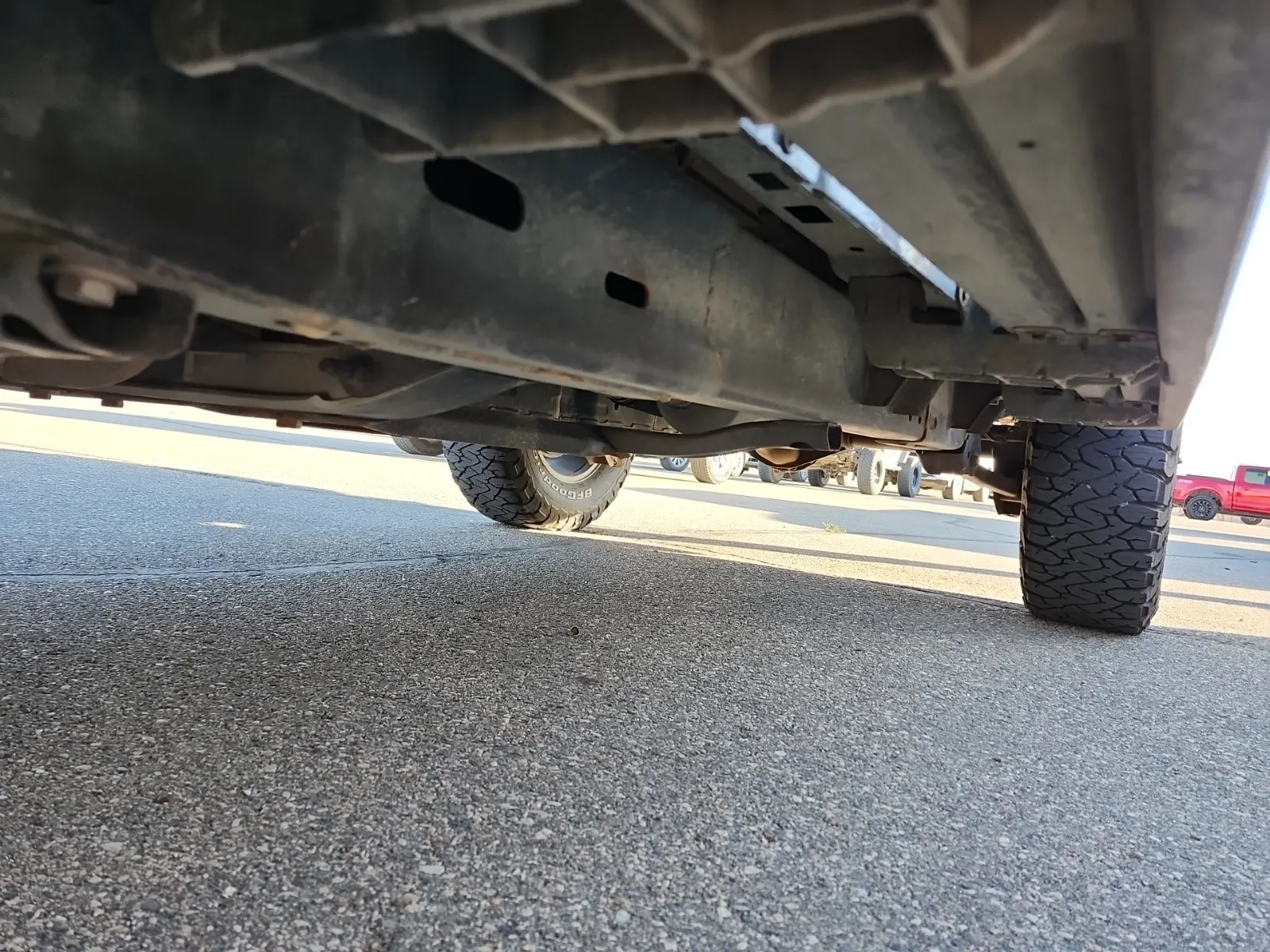 Undercarriage - Driver Photo