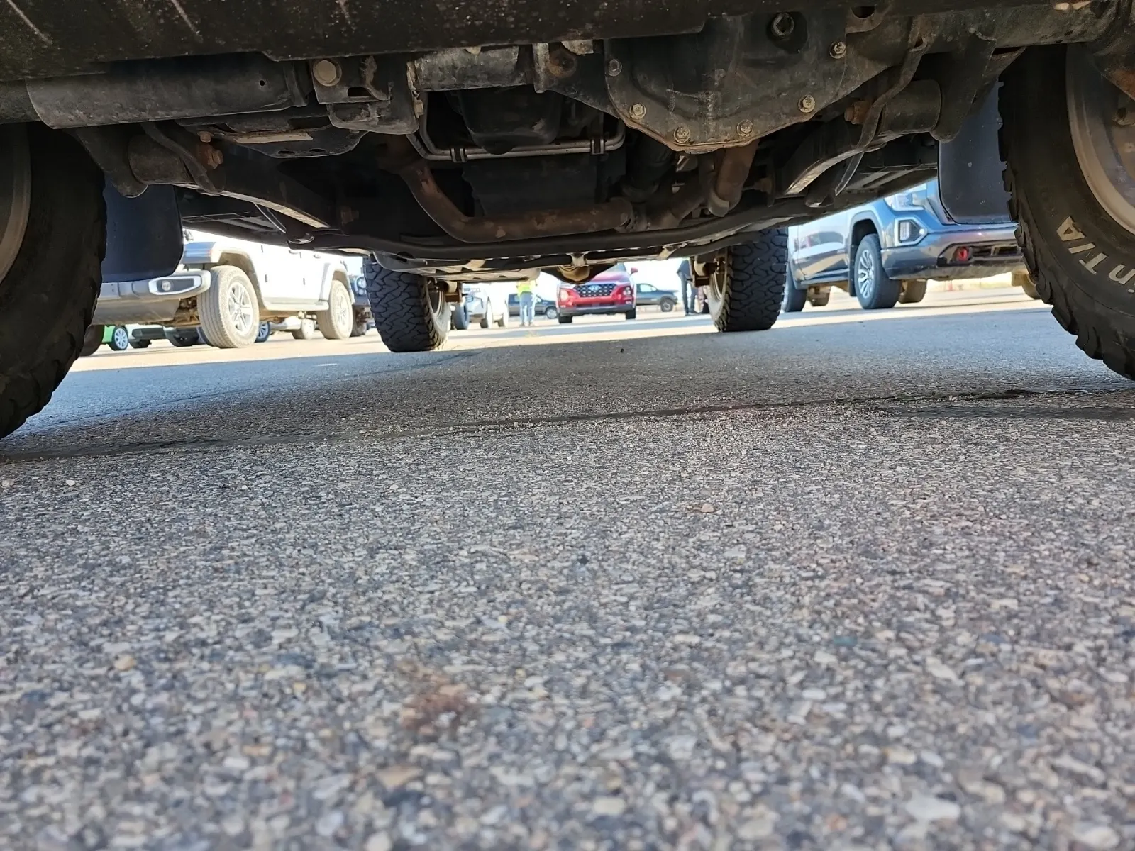 Undercarriage - Front Photo
