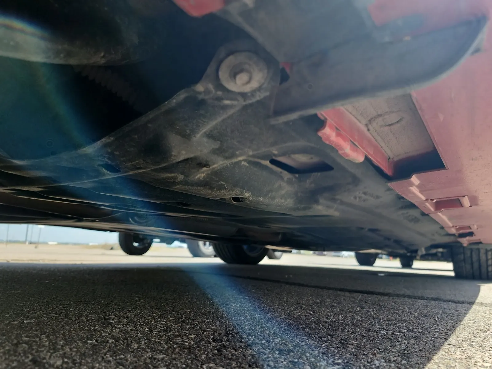 Undercarriage - Passenger Photo