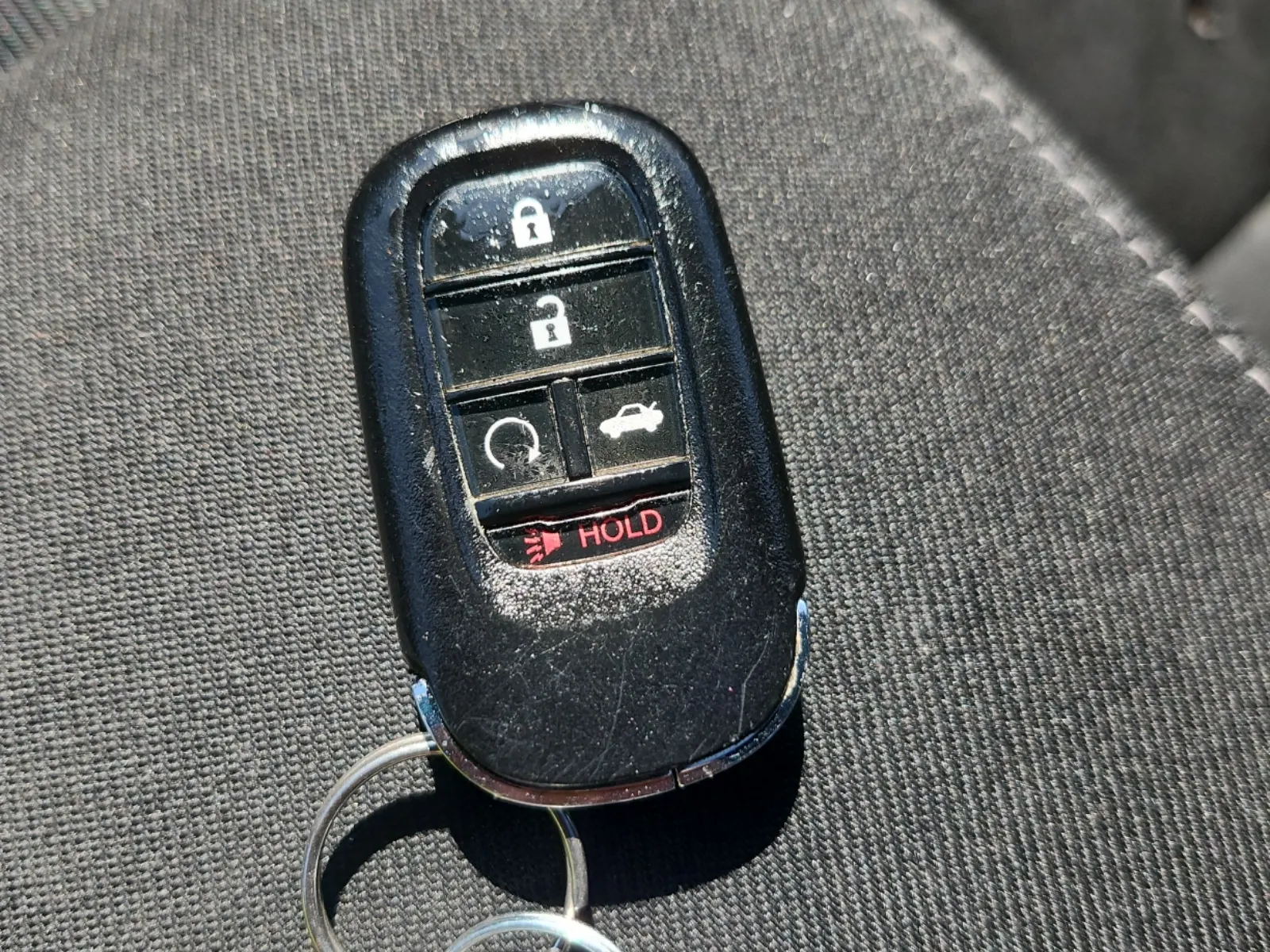 Keys/Fobs/Manual Photo
