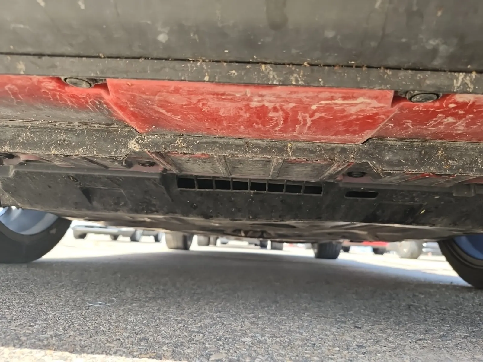 Undercarriage - Front Photo