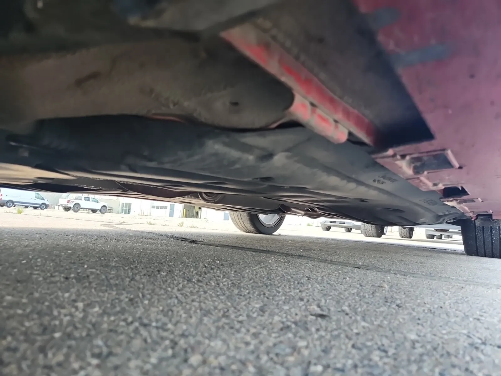 Undercarriage - Driver Photo