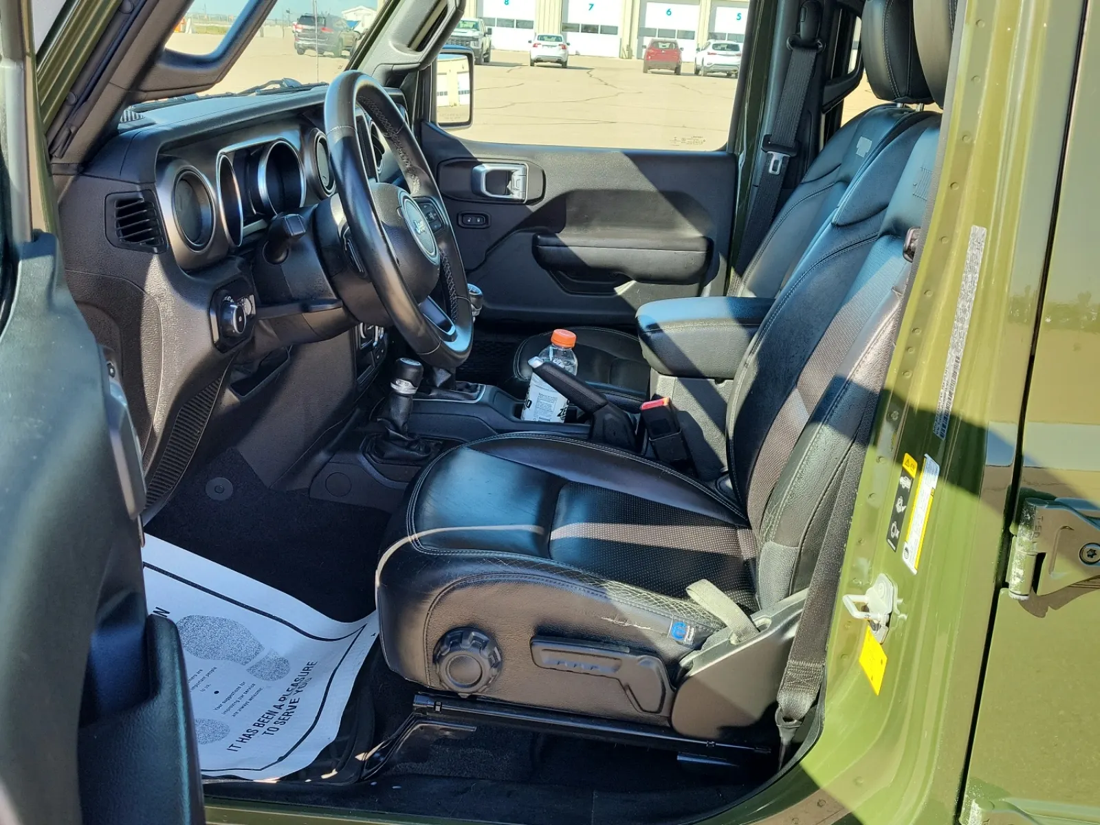Front Interior Photo