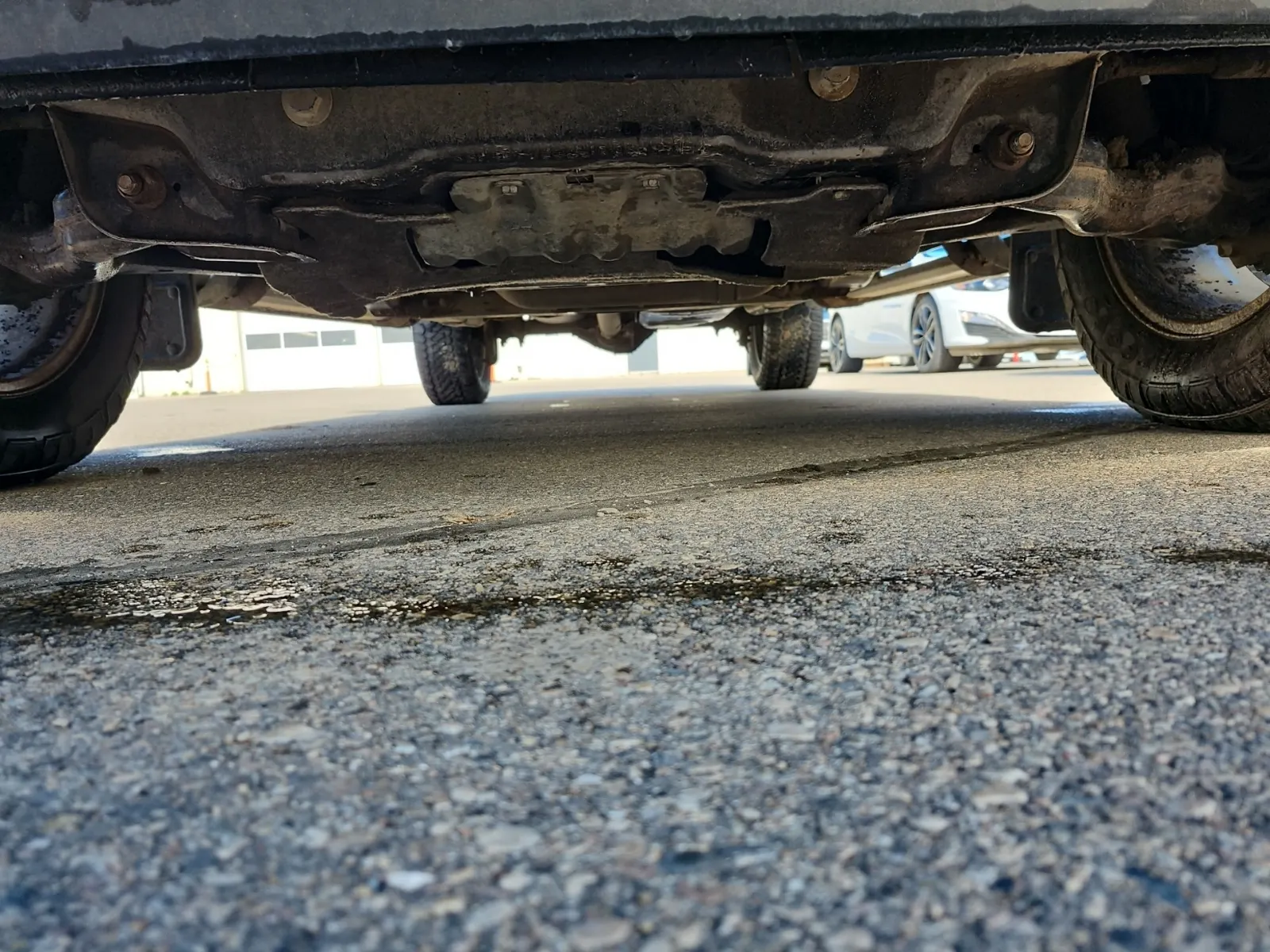 Undercarriage - Front Photo