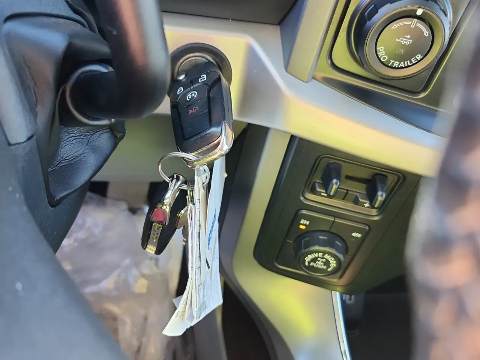 Keys/Fobs/Manual Photo