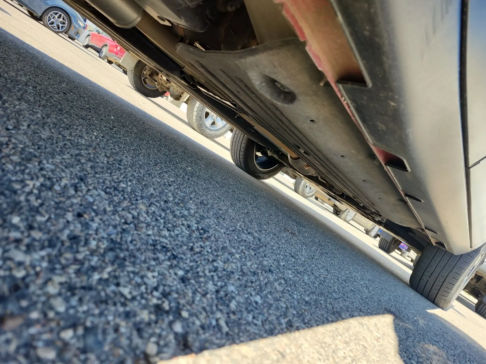 Undercarriage - Passenger Photo