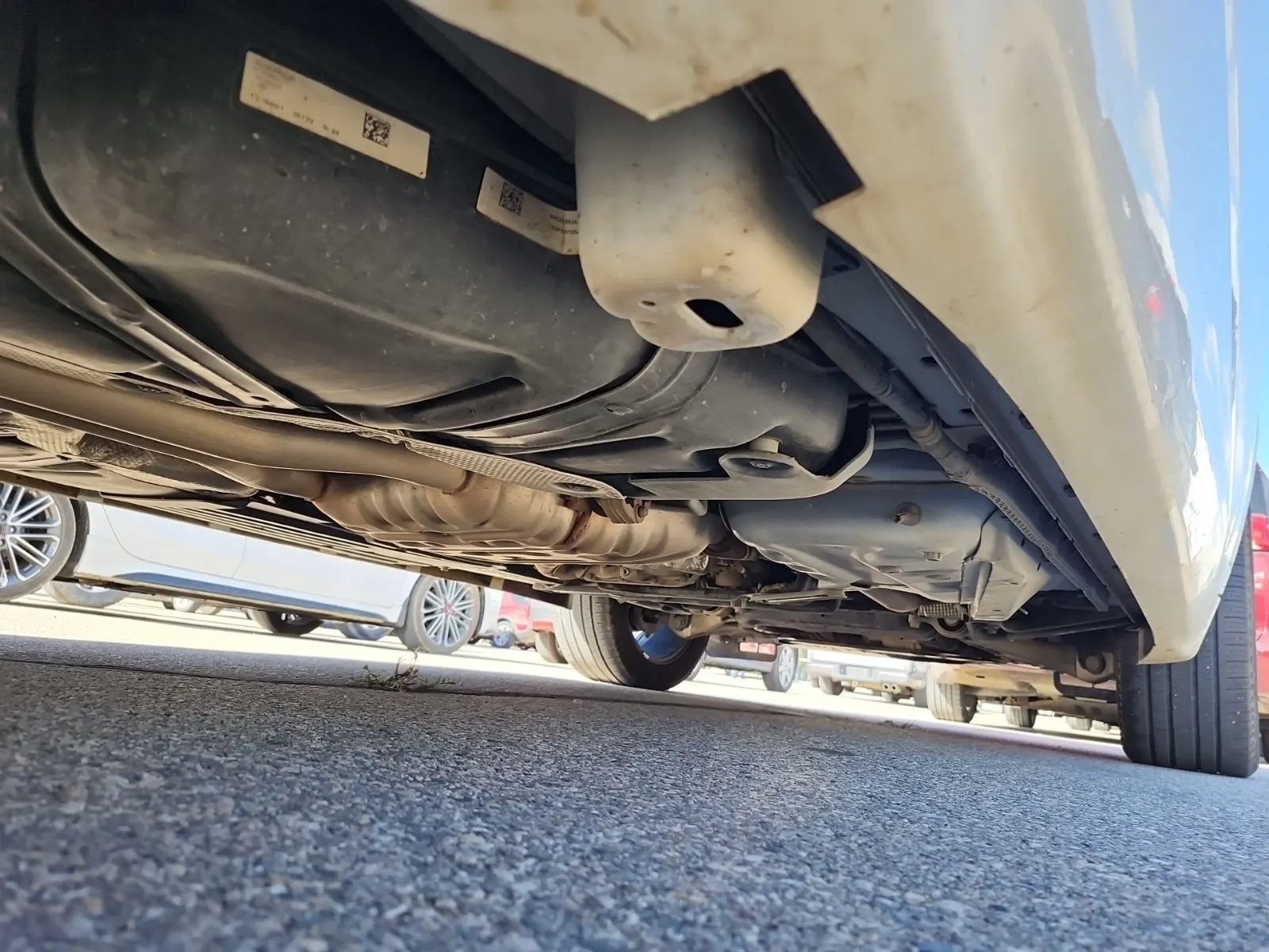 Undercarriage - Passenger Photo