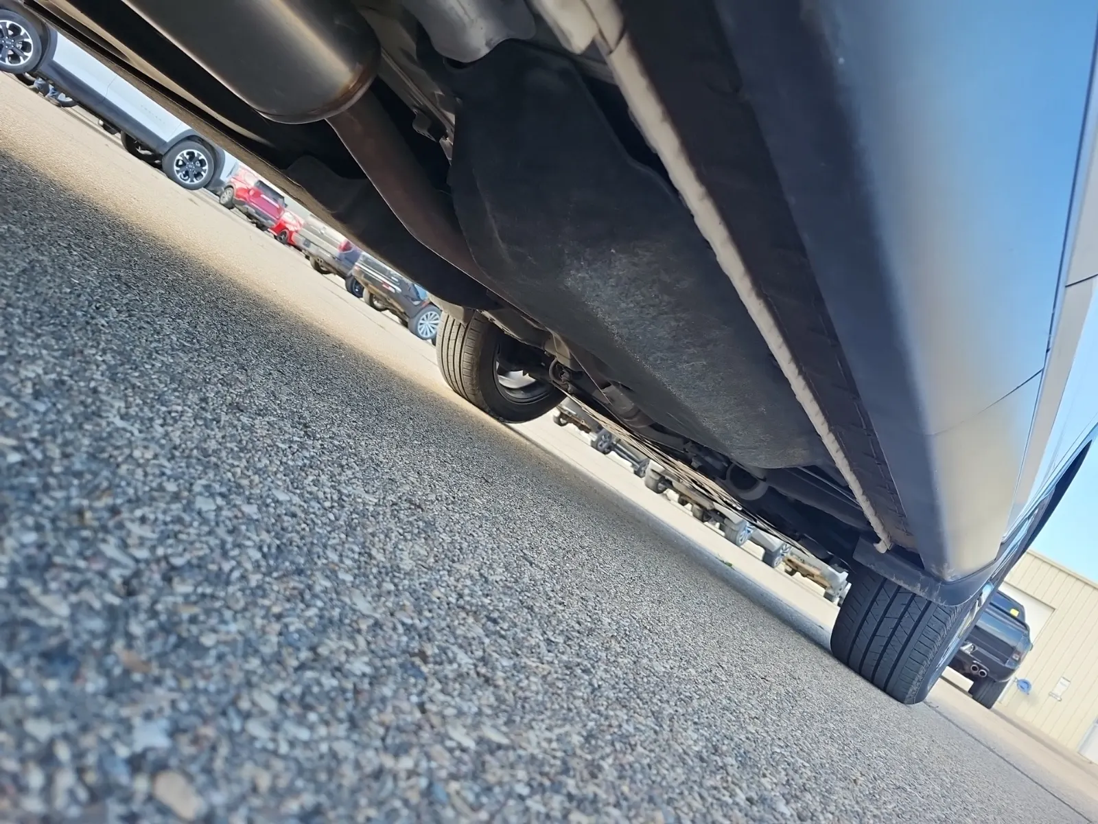 Undercarriage - Passenger Photo