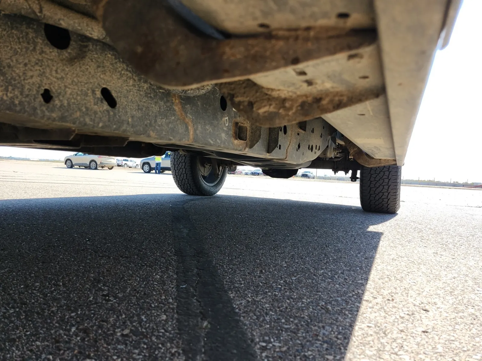 Undercarriage - Driver Photo