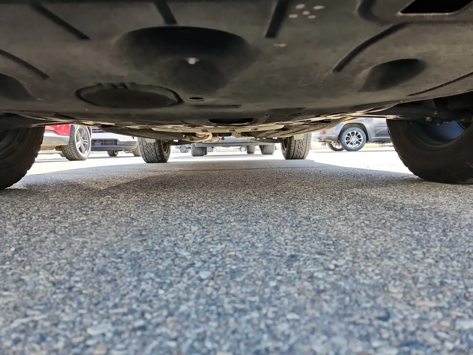 Undercarriage - Front Photo