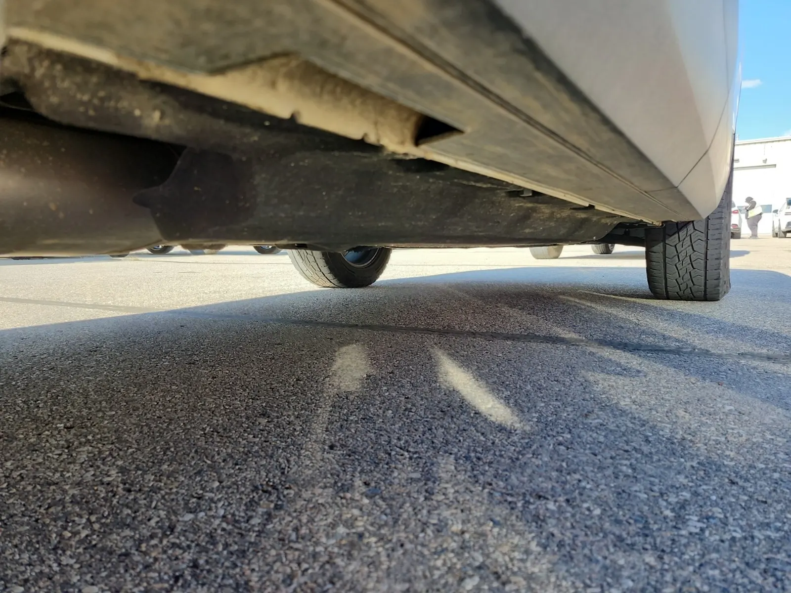 Undercarriage - Passenger Photo
