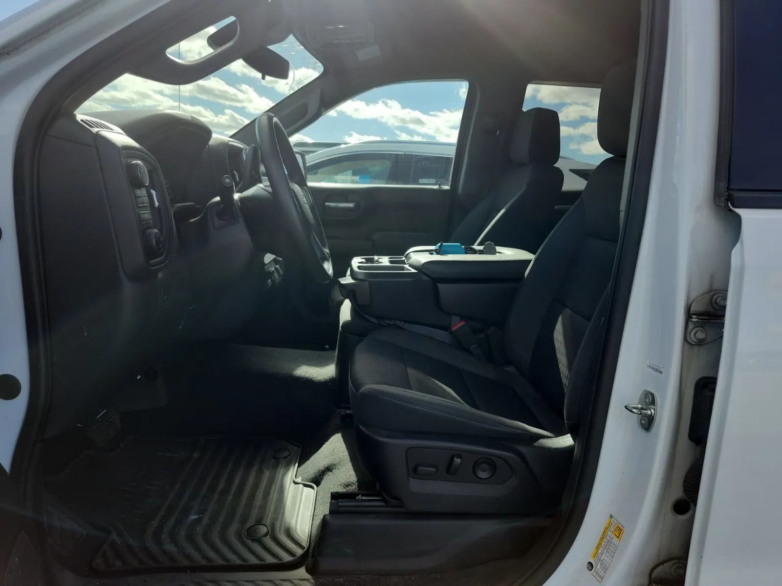 Front Interior Photo