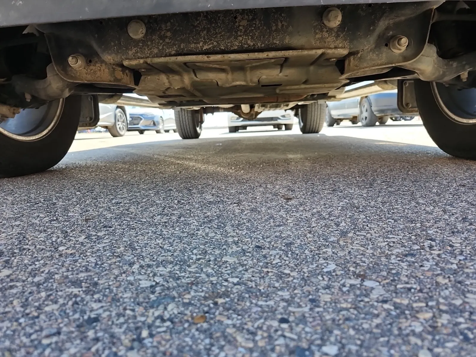 Undercarriage - Front Photo
