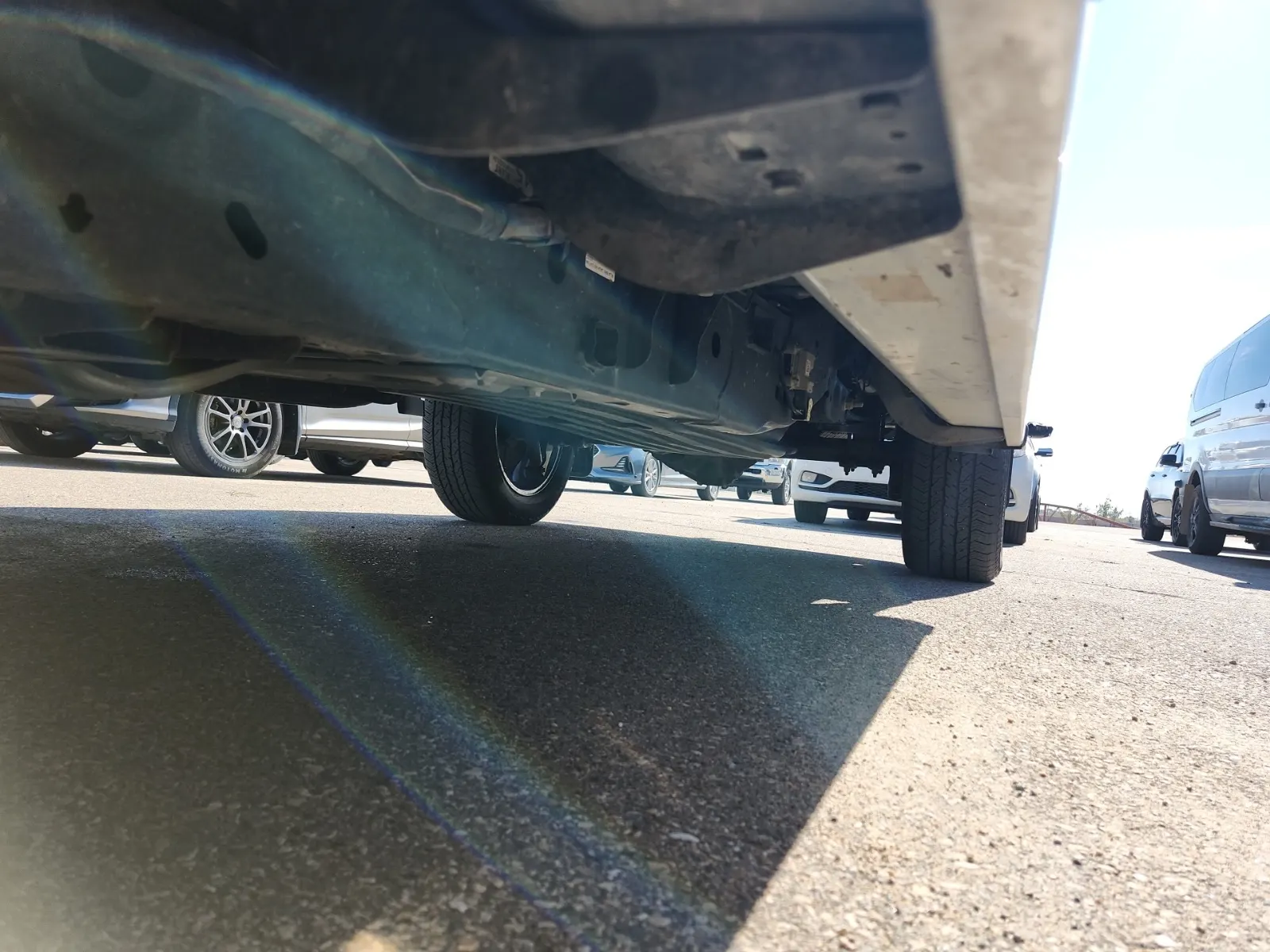 Undercarriage - Driver Photo