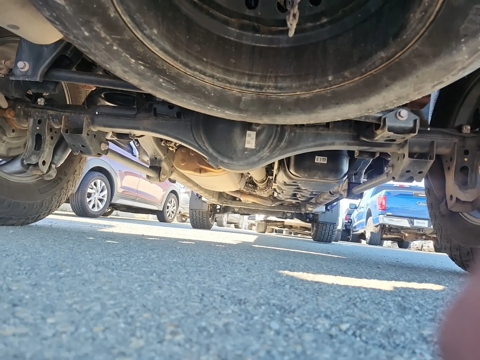 Undercarriage - Rear Photo