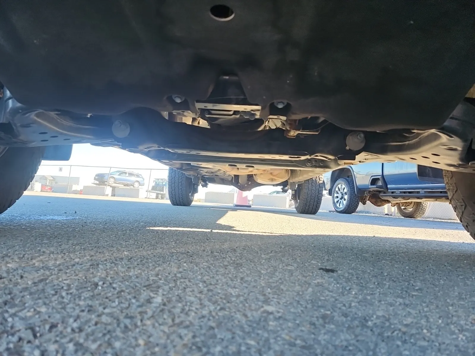 Undercarriage - Front Photo