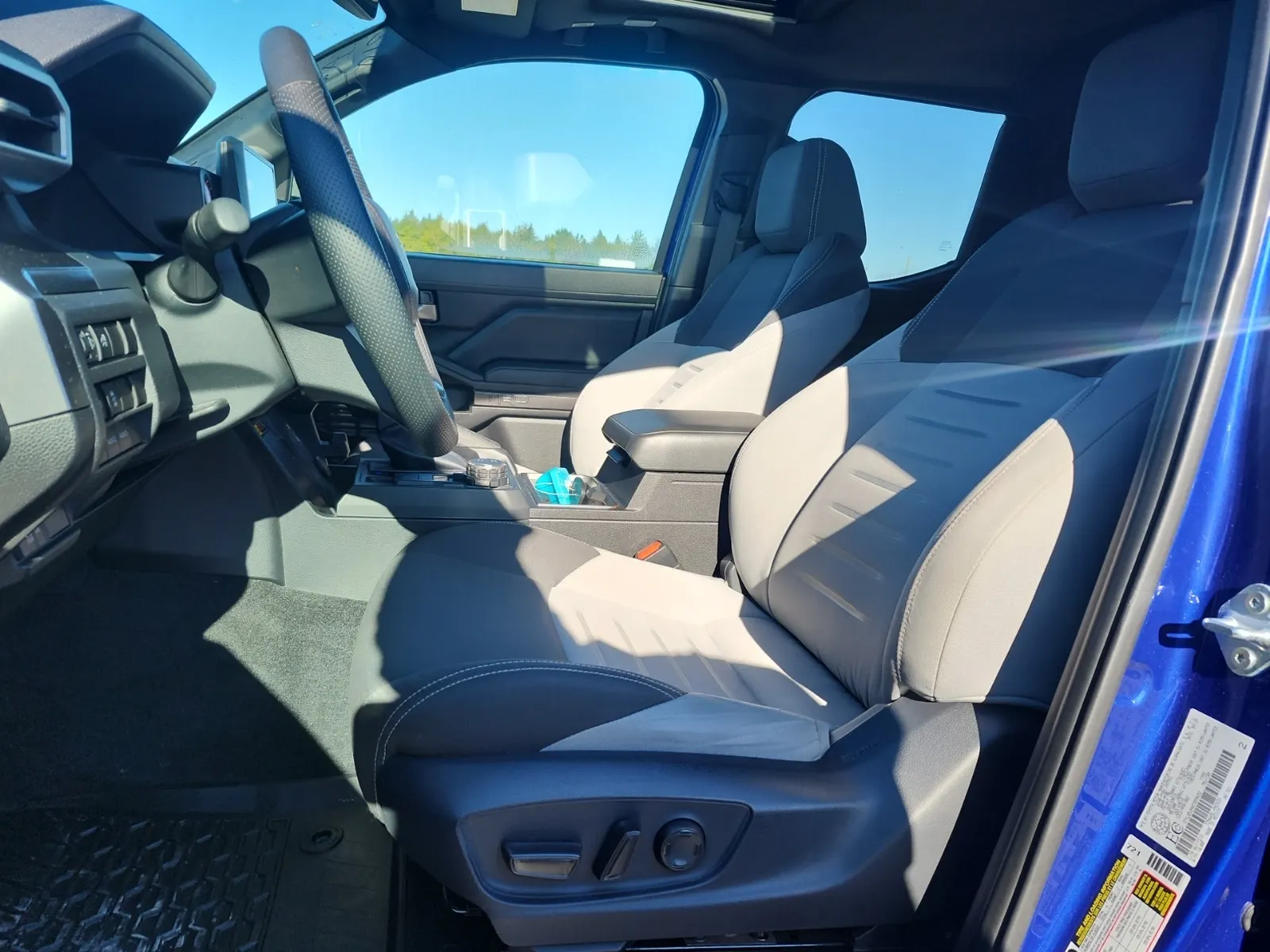 Front Interior Photo