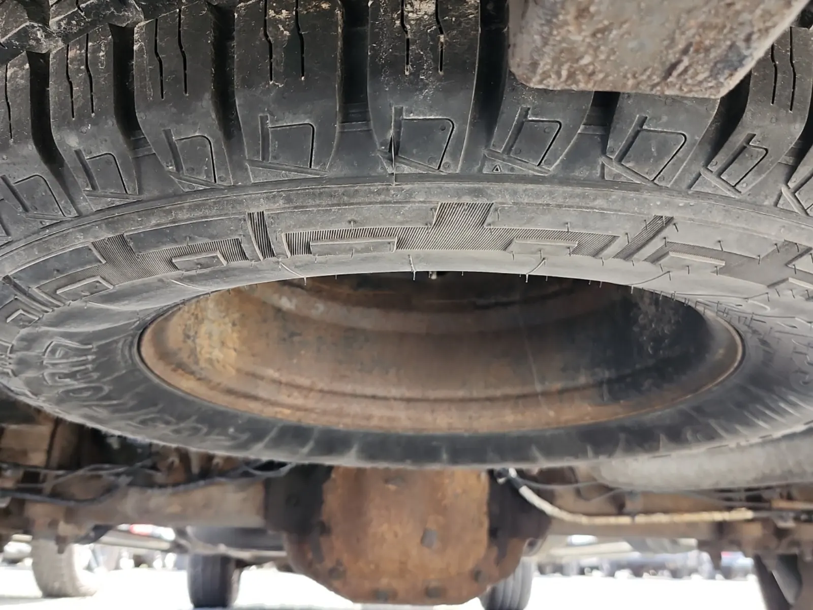 Spare Tire & Wheel Photo