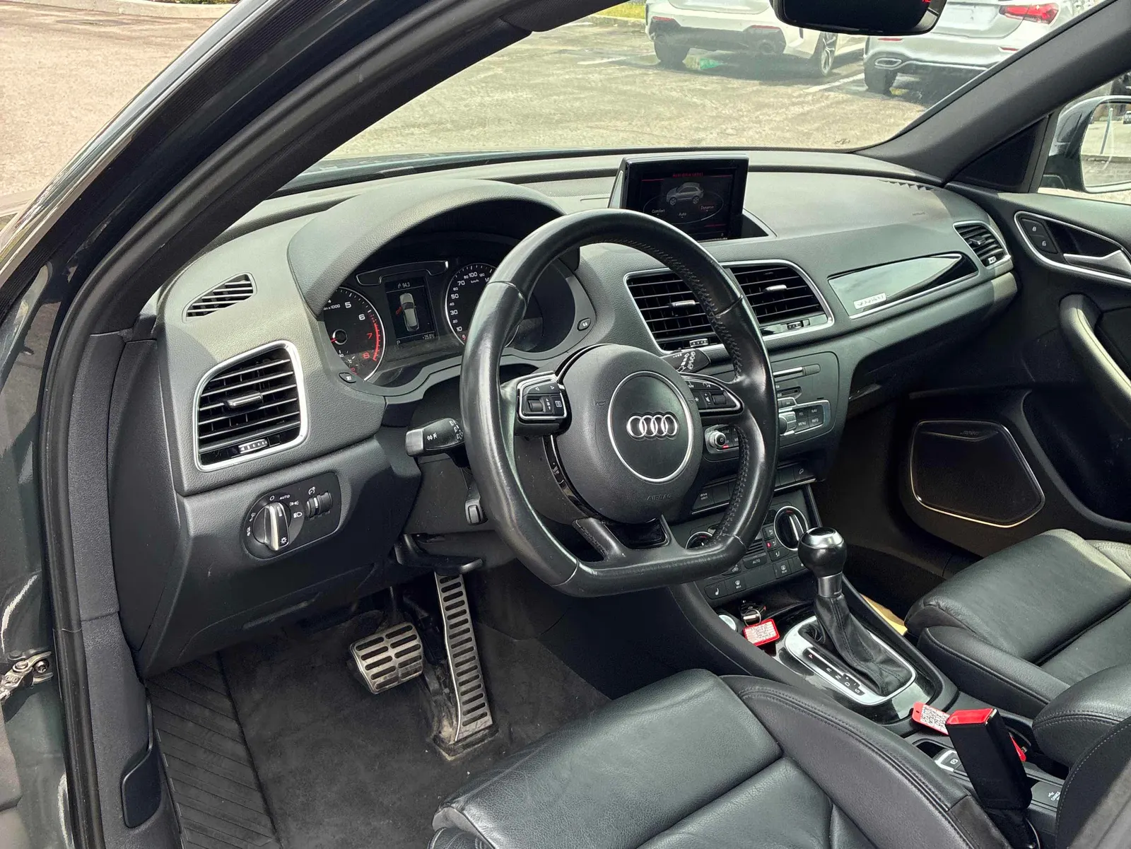 Interior driver side