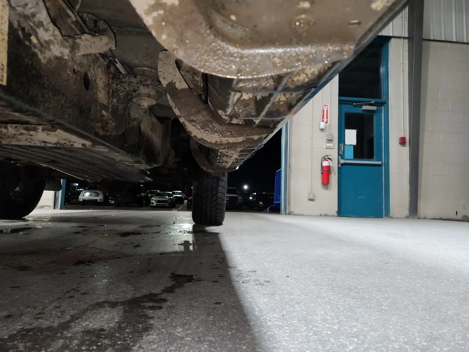 Undercarriage - Driver Photo