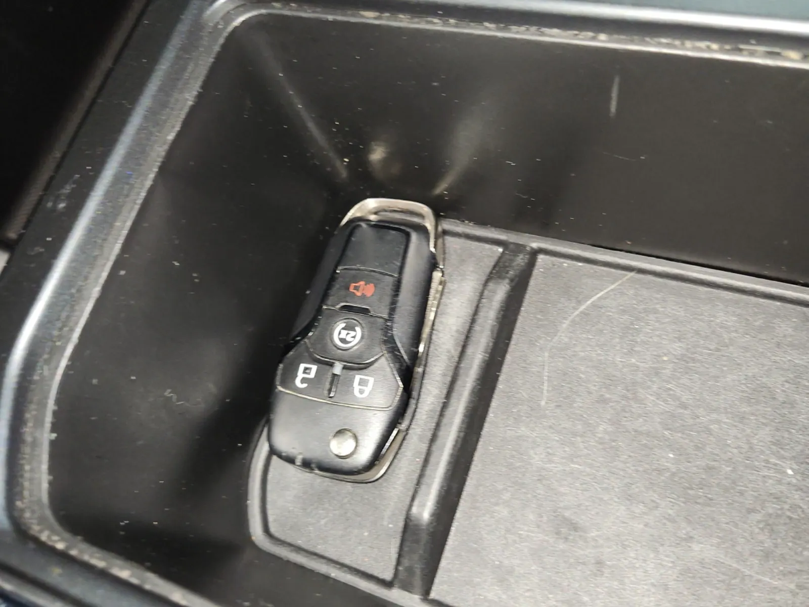 Keys/Fobs/Manual Photo