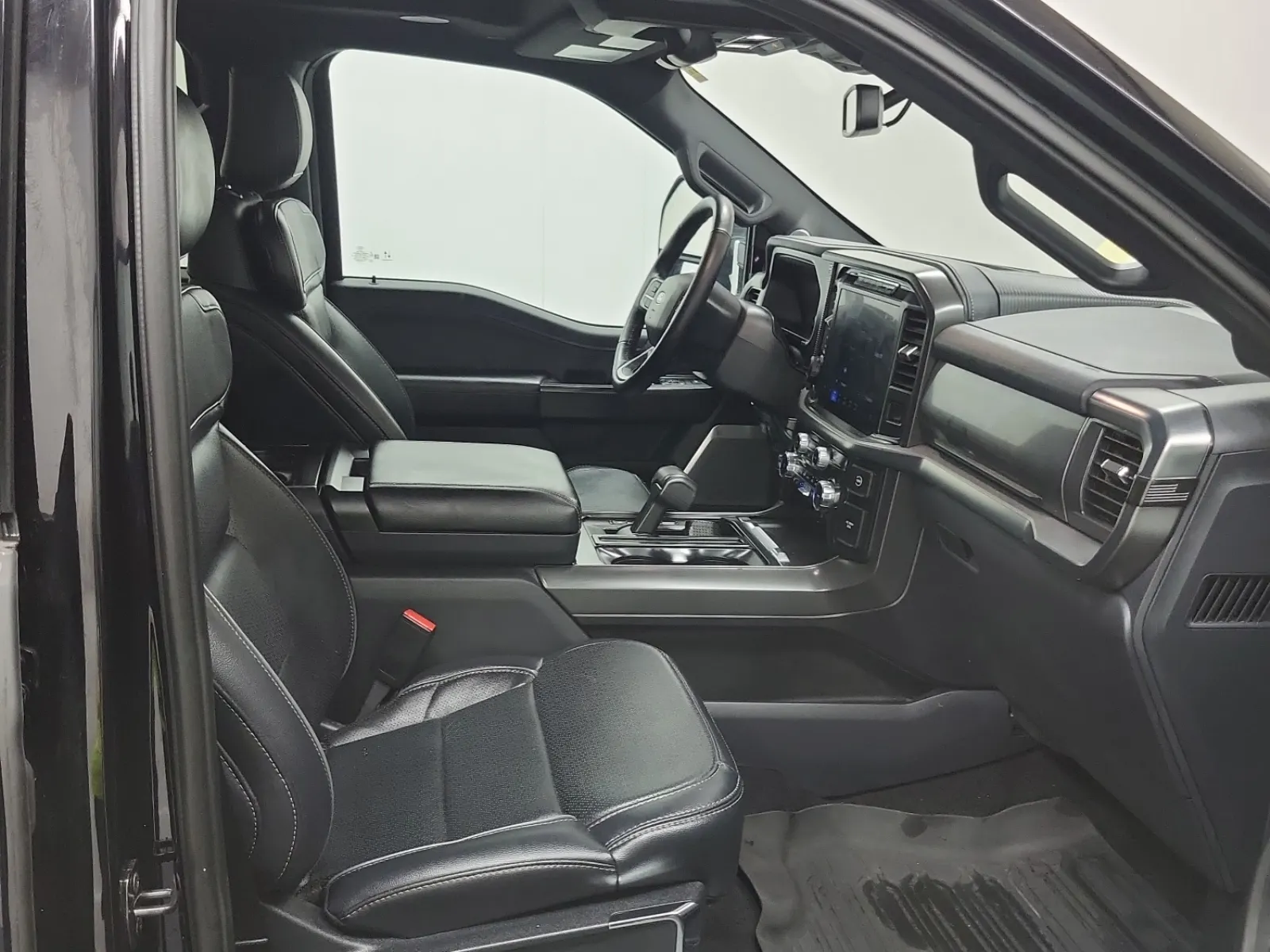Right Side Interior Photo