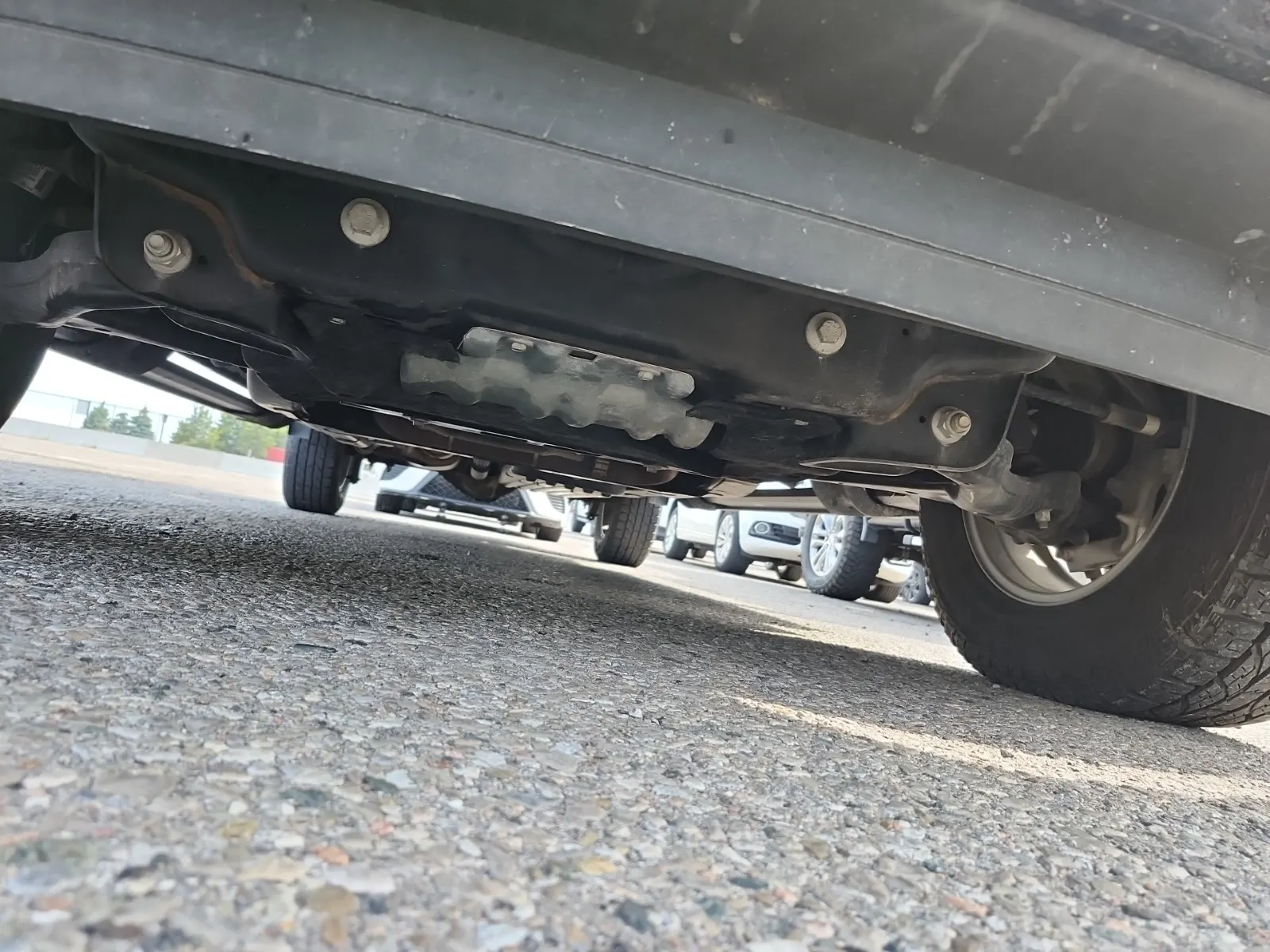 Undercarriage - Front Photo