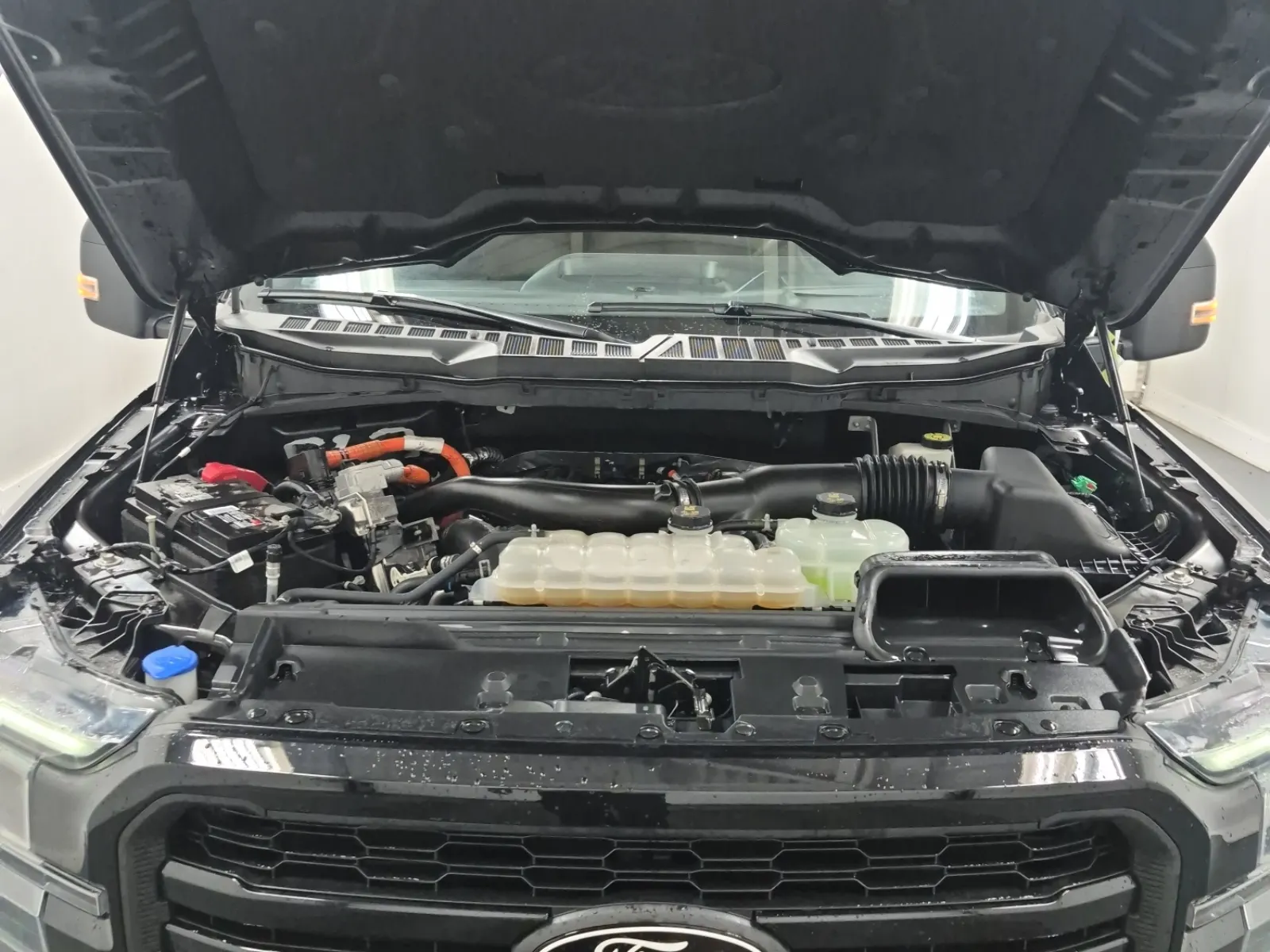 Engine Photo